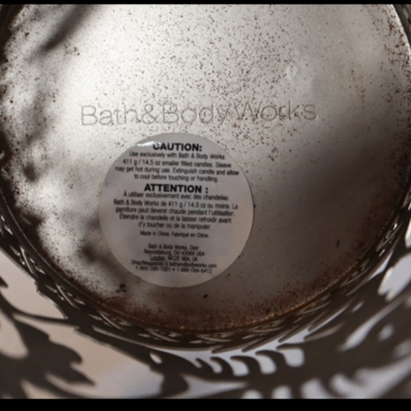 Bath Body Works Hibiscus Silver Three Wick Candle Holder - Picture 4 of 7